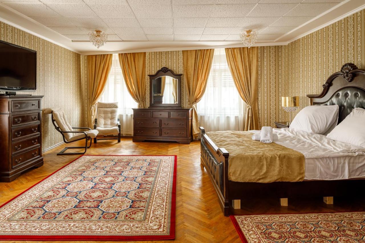 Imperial Boutique Apartment Brasov Exterior photo